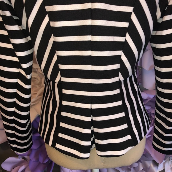 Stripped blazer - Picture 5 of 6